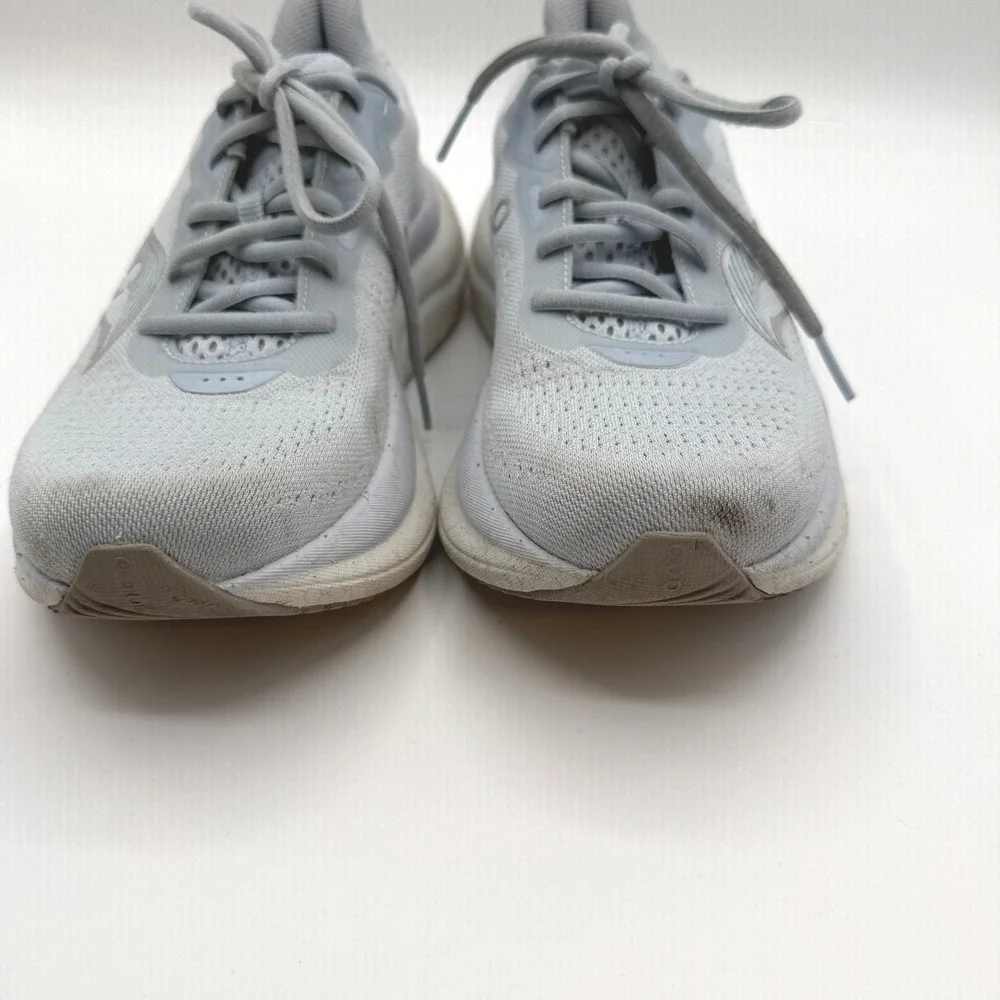 Saucony Triumph 20 Running Shoes Womens 8.5 Blue Cushioned Athletic Sneakers
